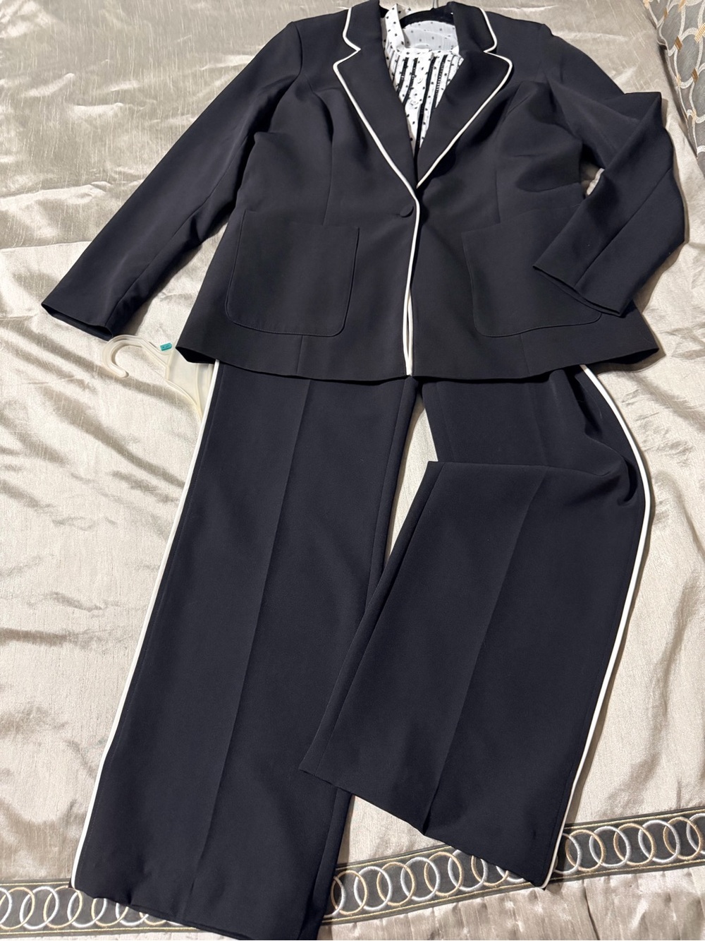 White House Black Market Black Blazer with White Piping